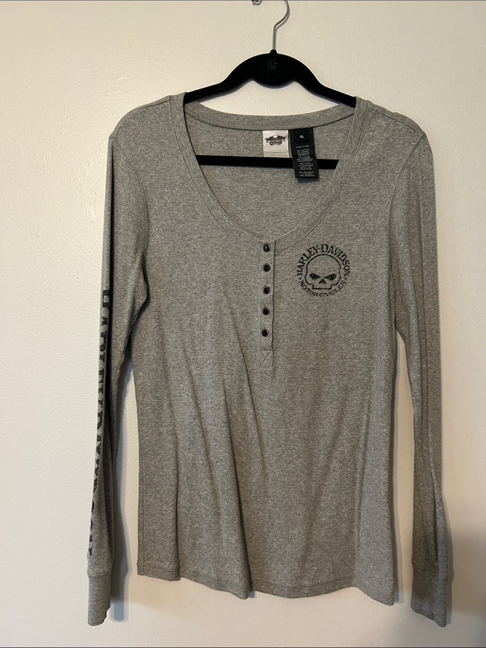 Harley-Davidson Gray Long Sleeve Henley with Skull Logo